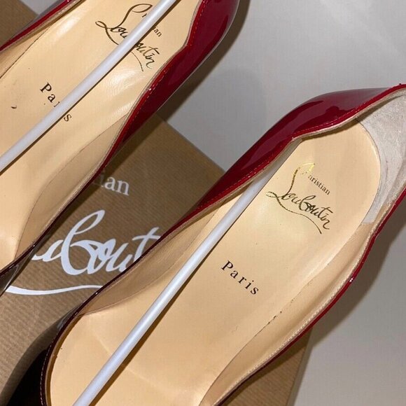 Christian Louboutin Hot Chick Patent Leather Degrade Pointed Pumps - Picture 2 of 7